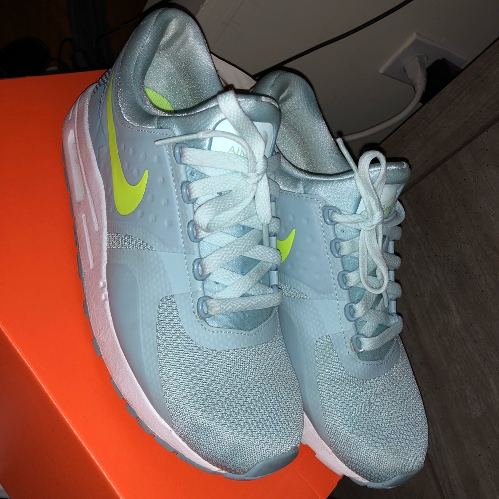 Nike’s size Size 7y
